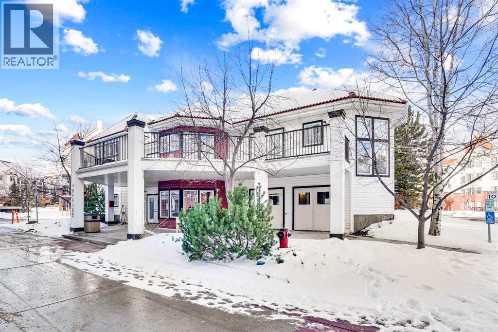 Single Family House for Sale in   Royal Oak Plaza NW Royal Oak Calgary 