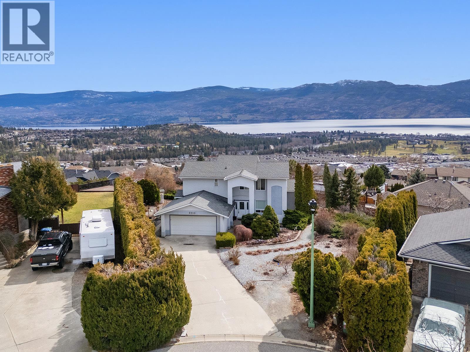 3219 Sagebrush Court, West Kelowna
