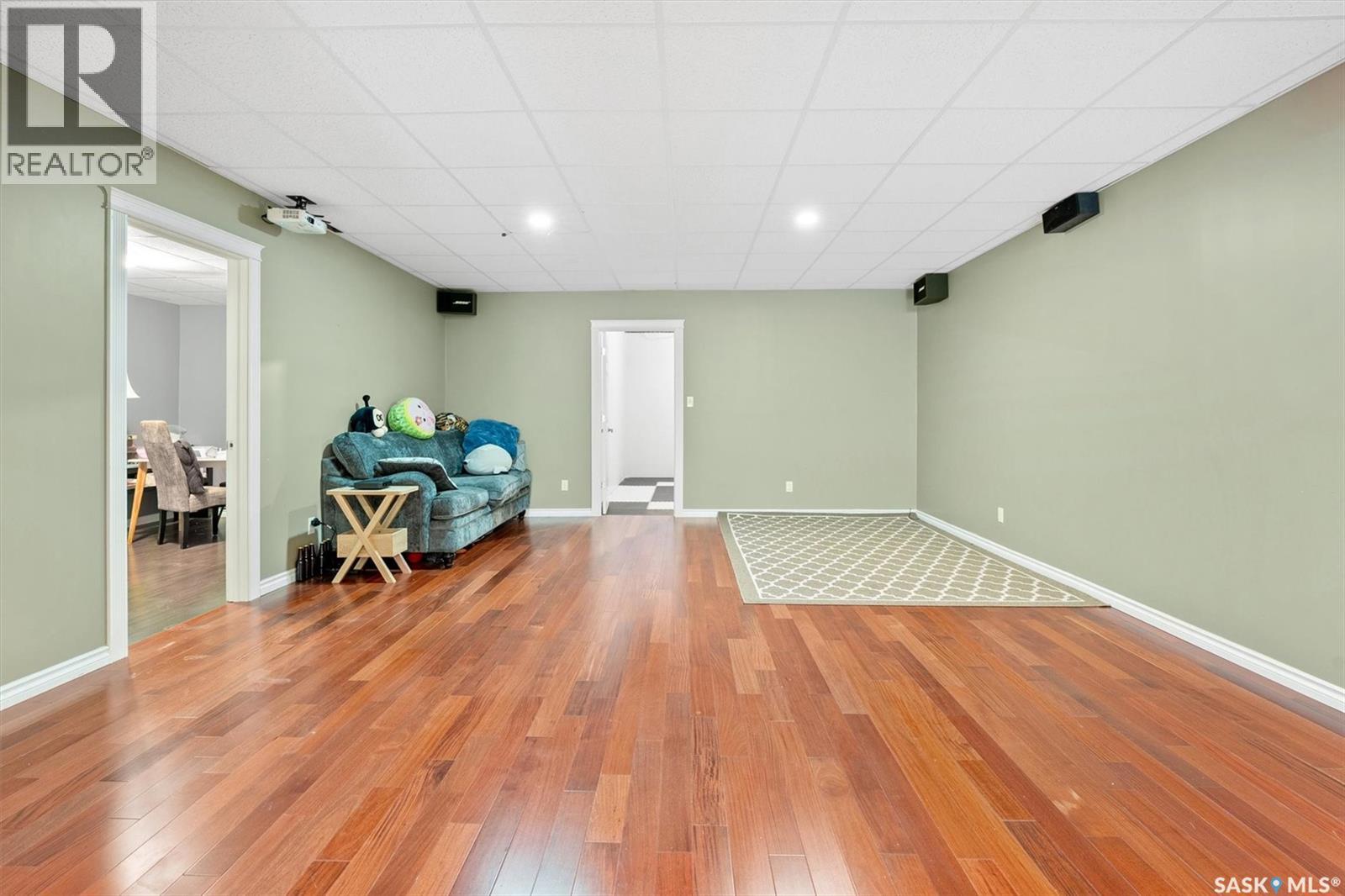 1103 Stensrud ROAD - 32