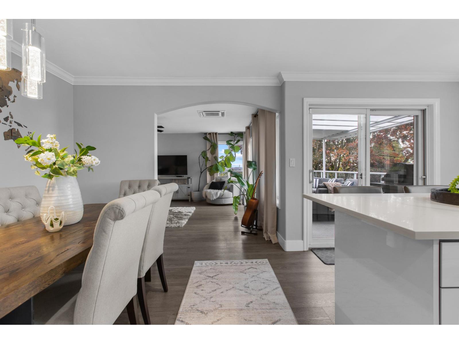 1170 DOLPHIN STREET, White Rock