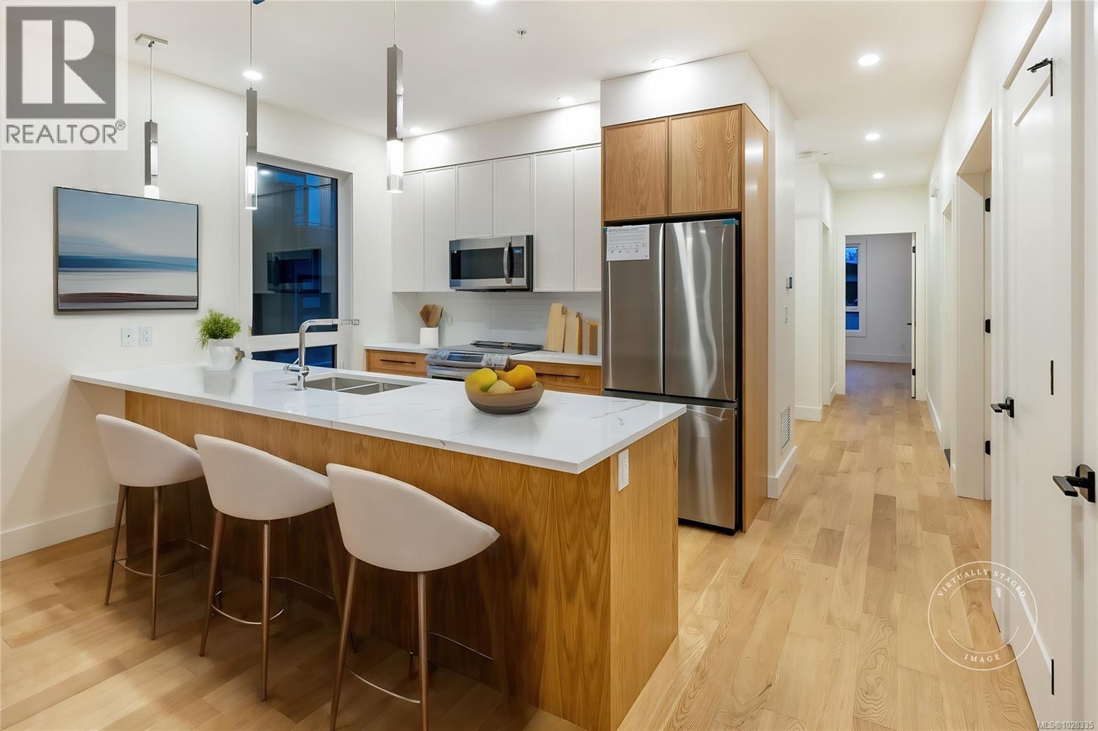 #116 463 HIRST AVE - 5