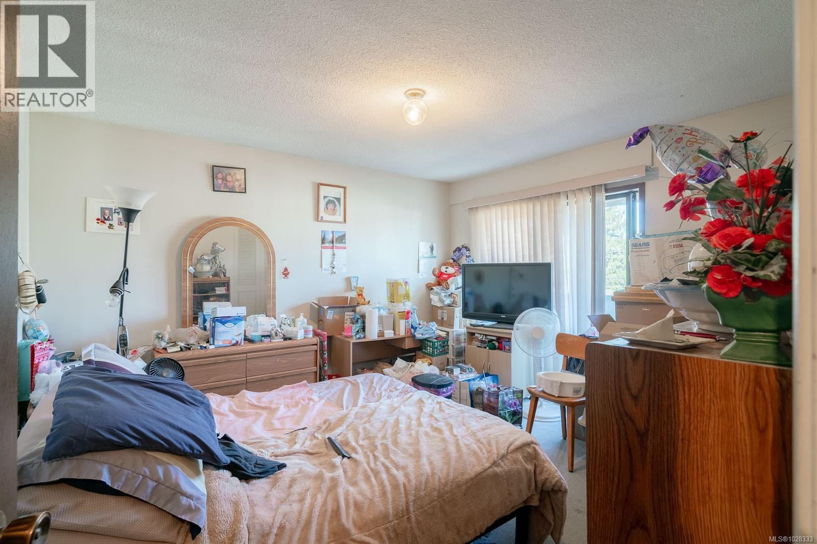 #416 550 BRADLEY ST - 11