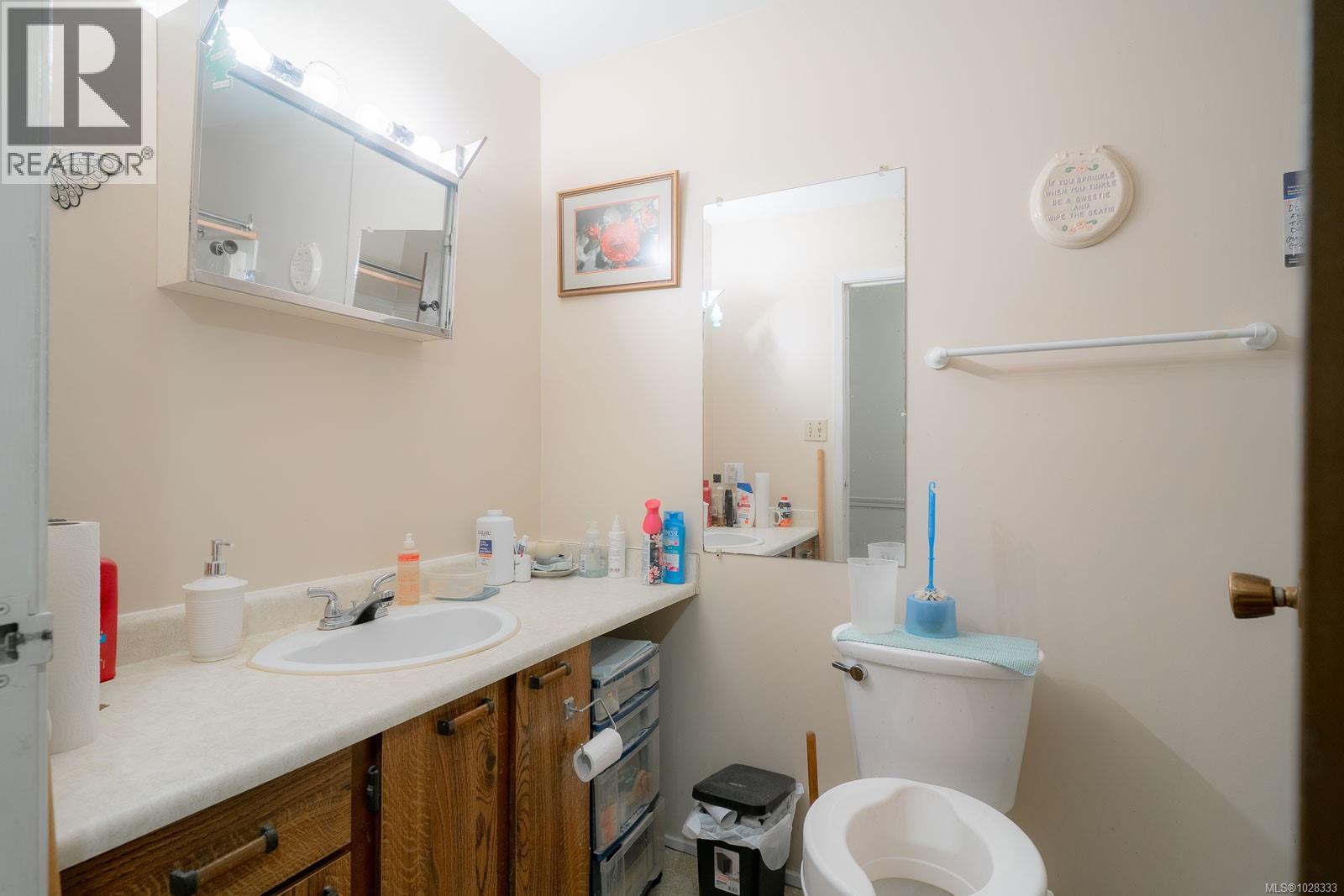 #416 550 BRADLEY ST - 15