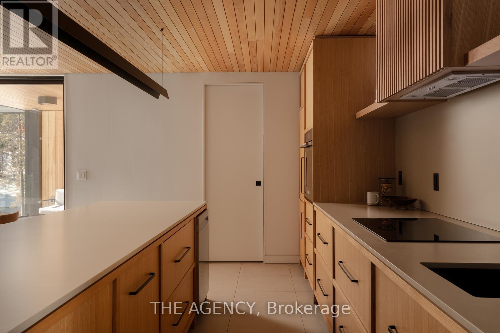 116 NEVISON DRIVE - 13