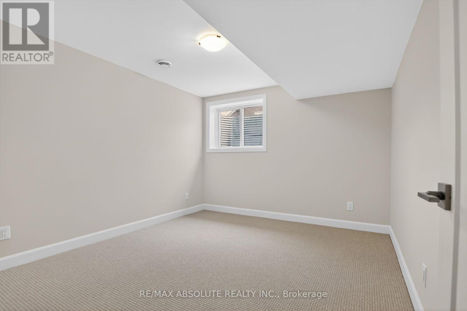 379 EQUINELLE DRIVE — photo 42