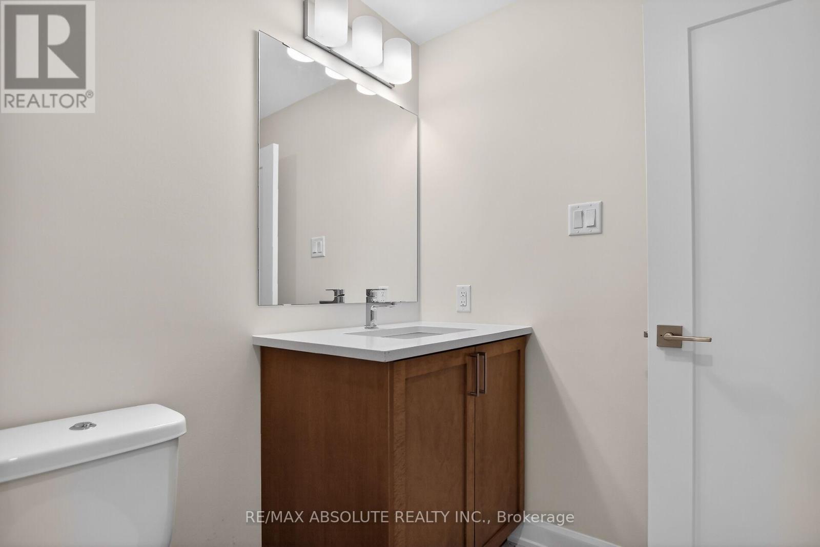 379 EQUINELLE DRIVE — photo 47
