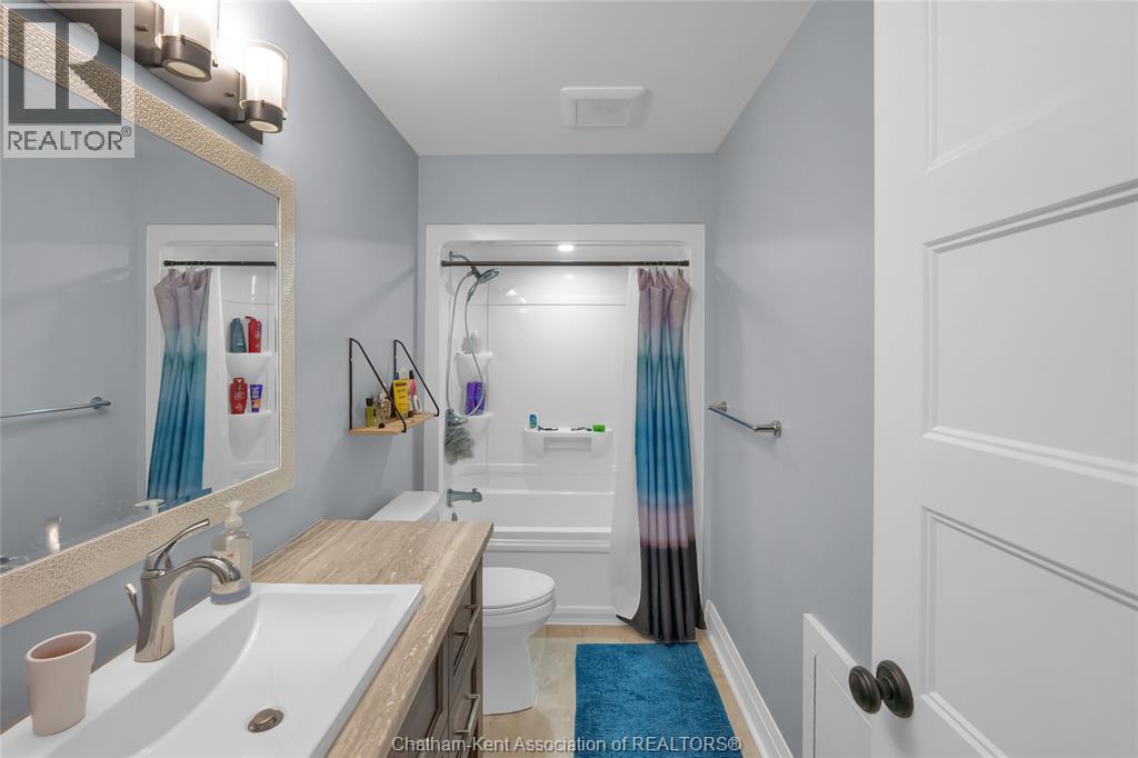 5744 Middle LINE - Image 28