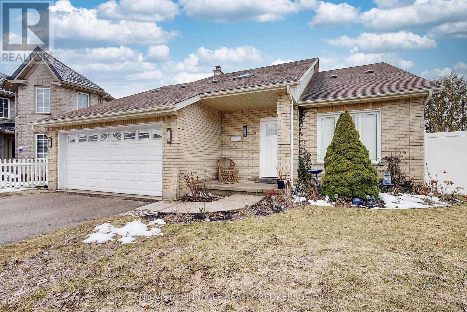 200 CONWAY COURT - 1