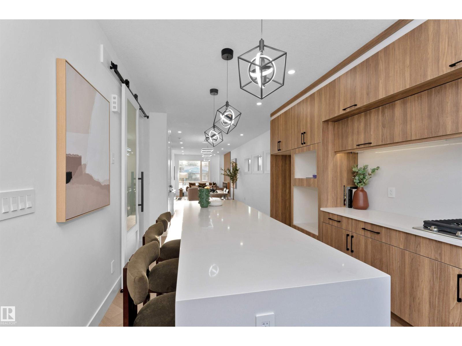 9624 86 ST NW, Edmonton