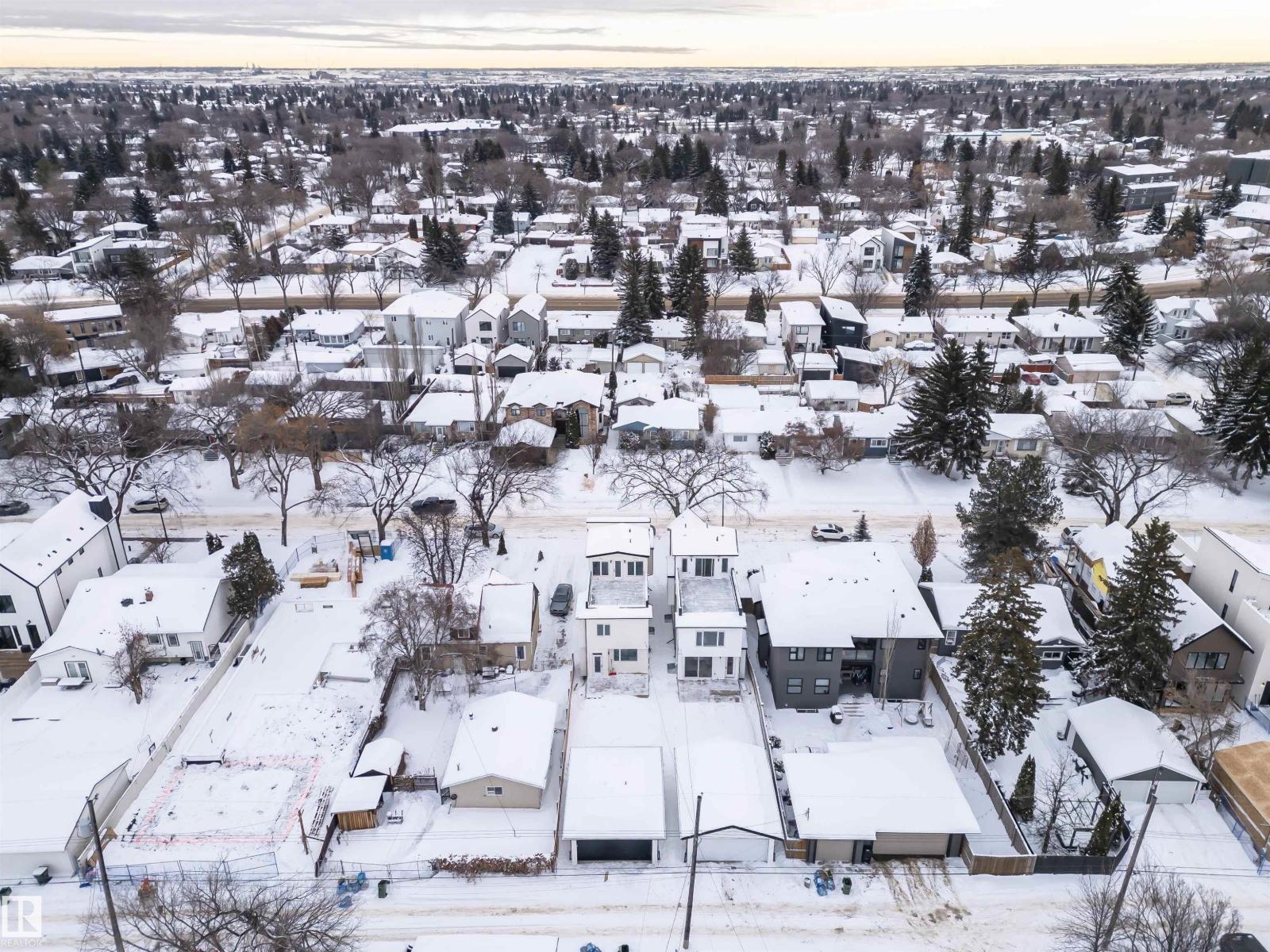 9624 86 ST NW, Edmonton