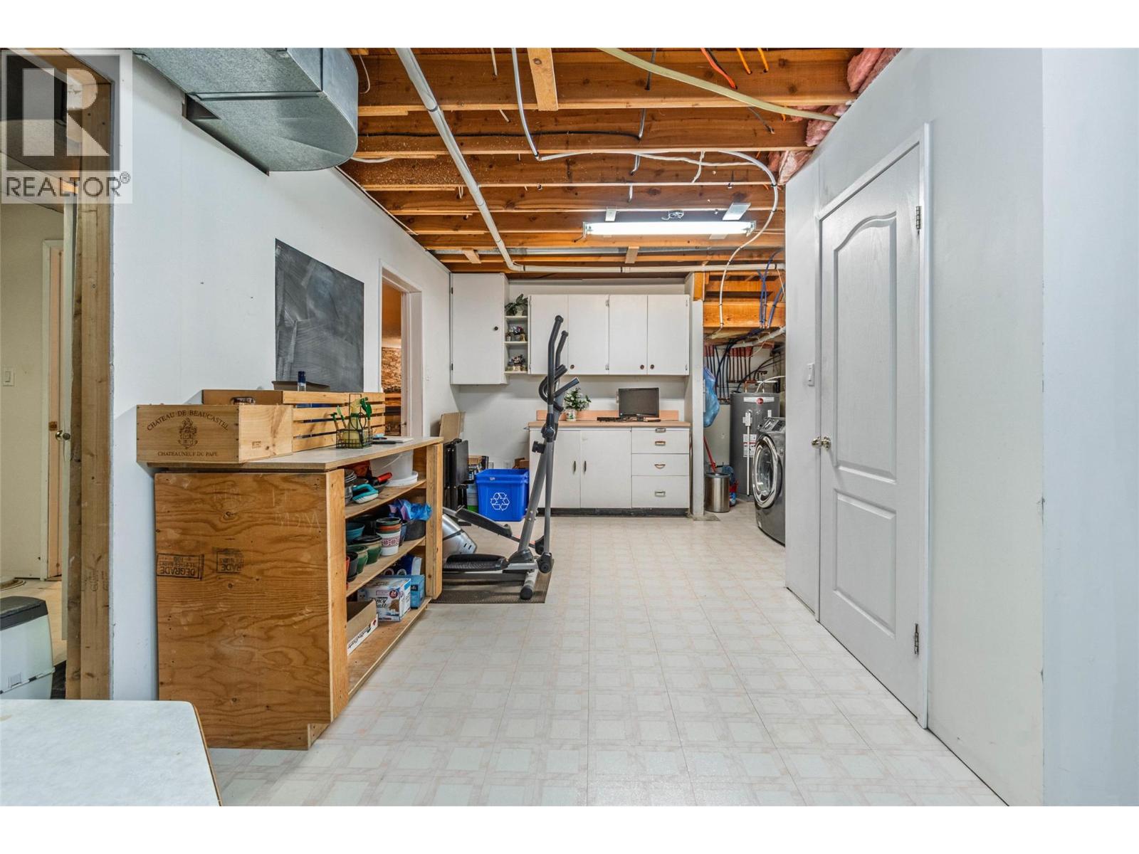 520 3RD Avenue, Keremeos