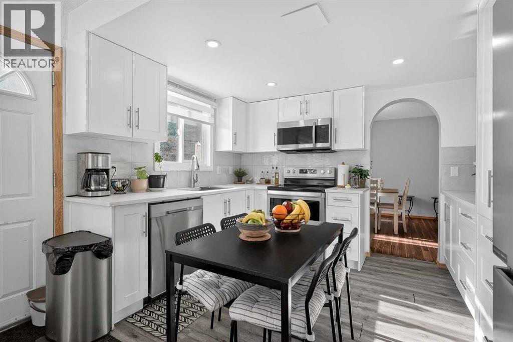 Single Family House for Sale in  Templewood Road NE Temple Calgary 