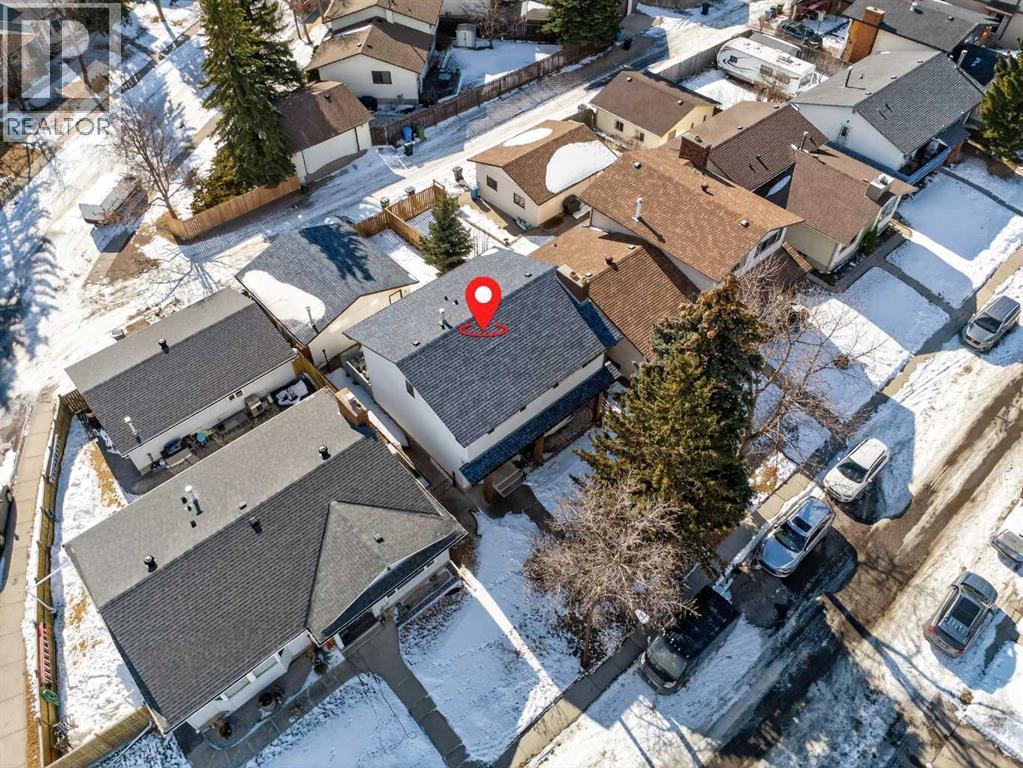Single Family House for Sale in  Templewood Road NE Temple Calgary 