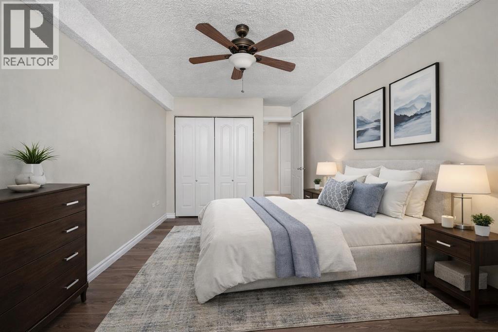 Single Family House for Sale in    Avenue SW Cliff Bungalow Calgary 