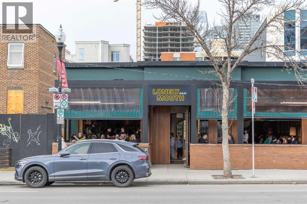 Single Family House for Sale in    Avenue SW Cliff Bungalow Calgary 