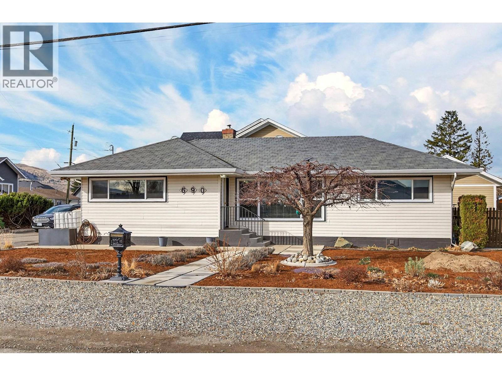 690 HOLT Street, Kamloops