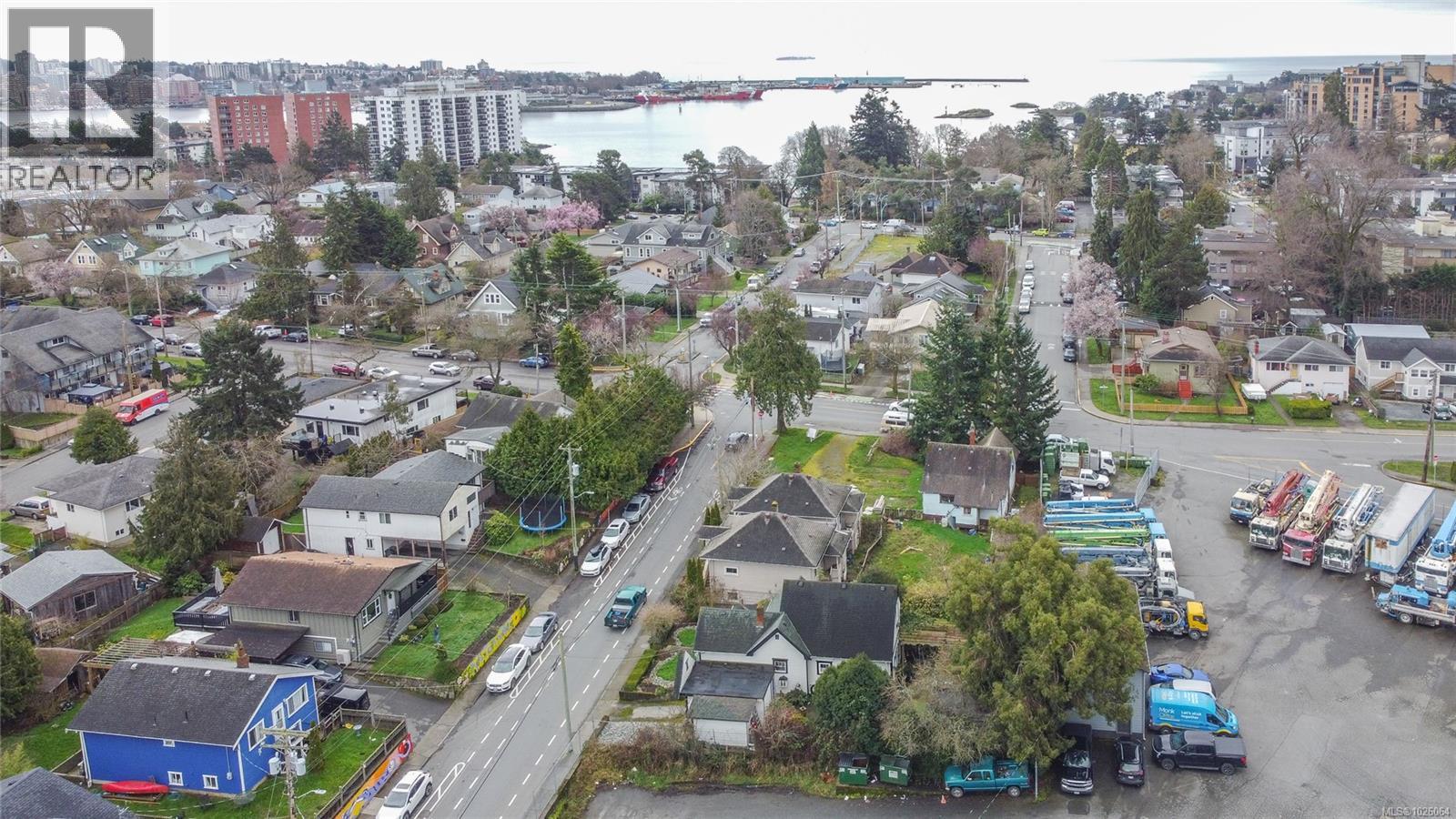  814 Hereward Road, Victoria