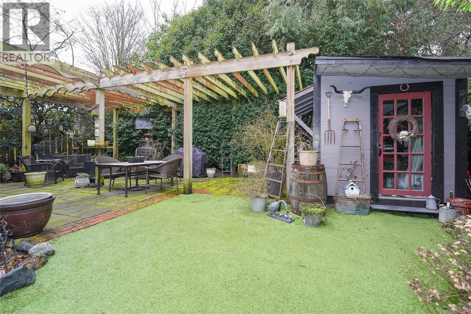  814 Hereward Road, Victoria