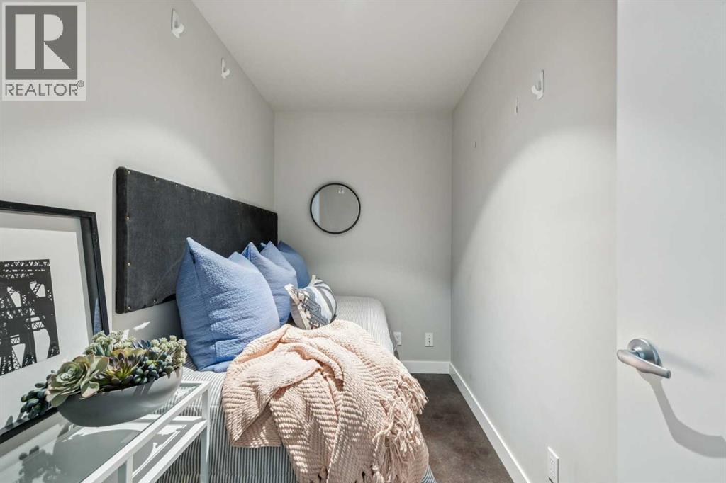 Single Family House for Sale in   A Street NW Sunnyside Calgary 