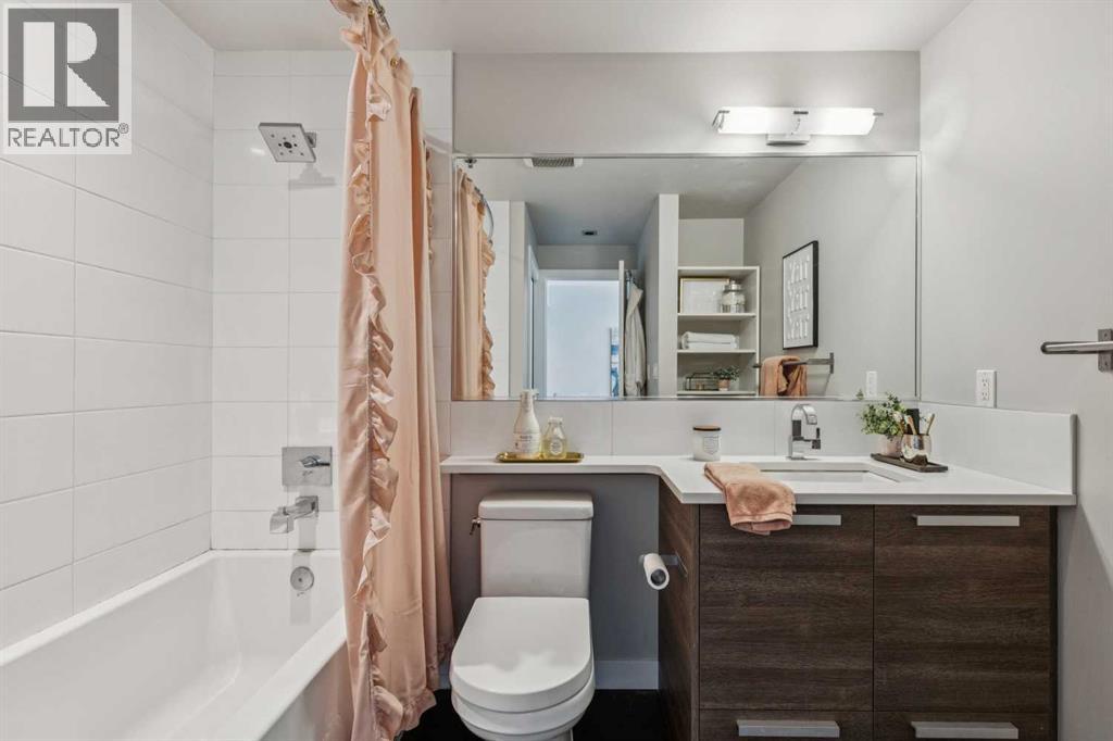 Single Family House for Sale in   A Street NW Sunnyside Calgary 