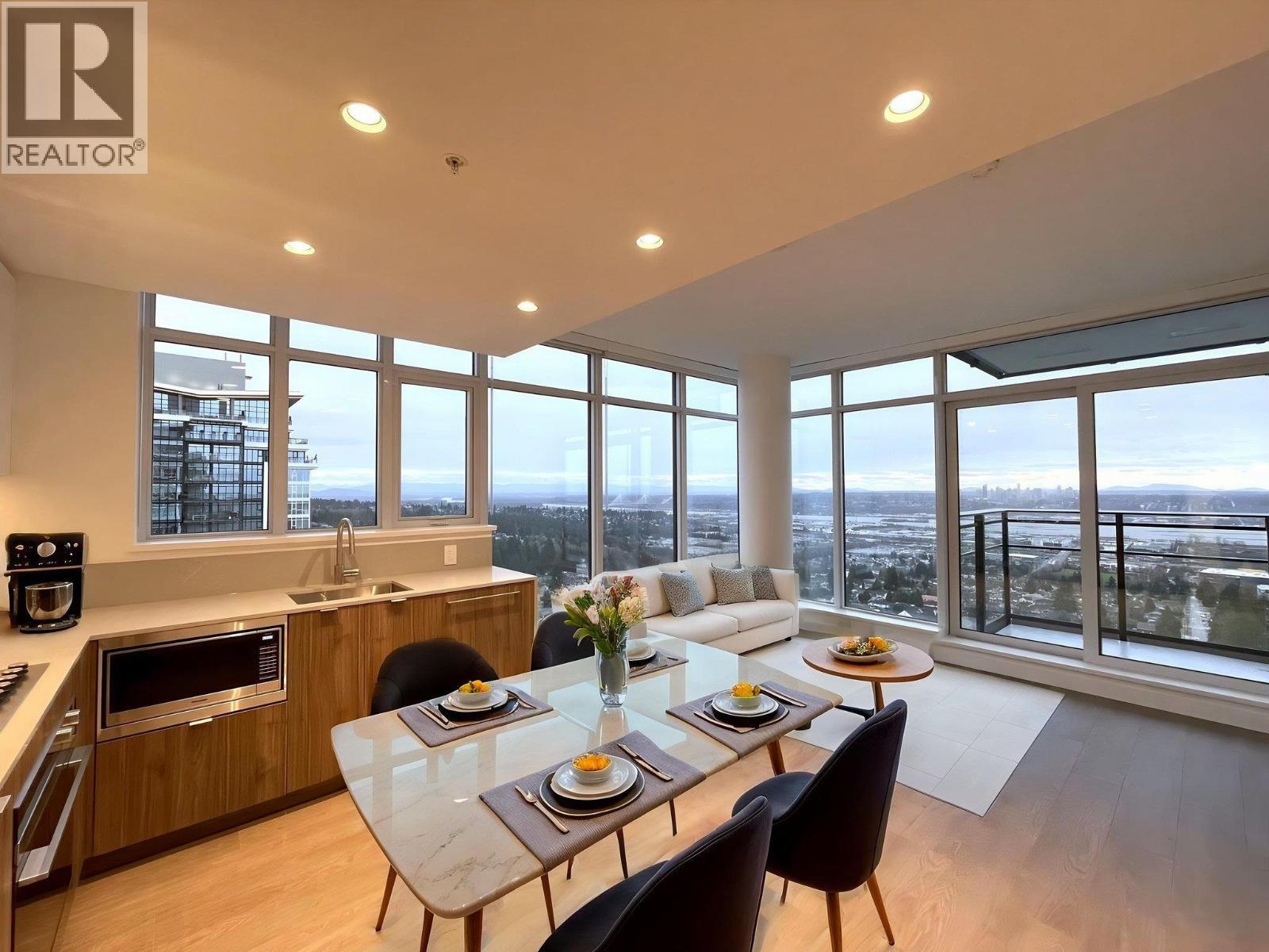 2002 505 NELSON STREET