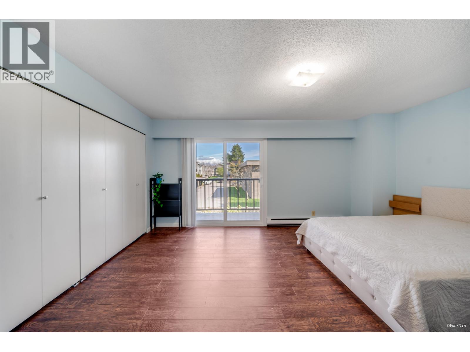 #23-10840 SPRINGMONT Drive, Richmond