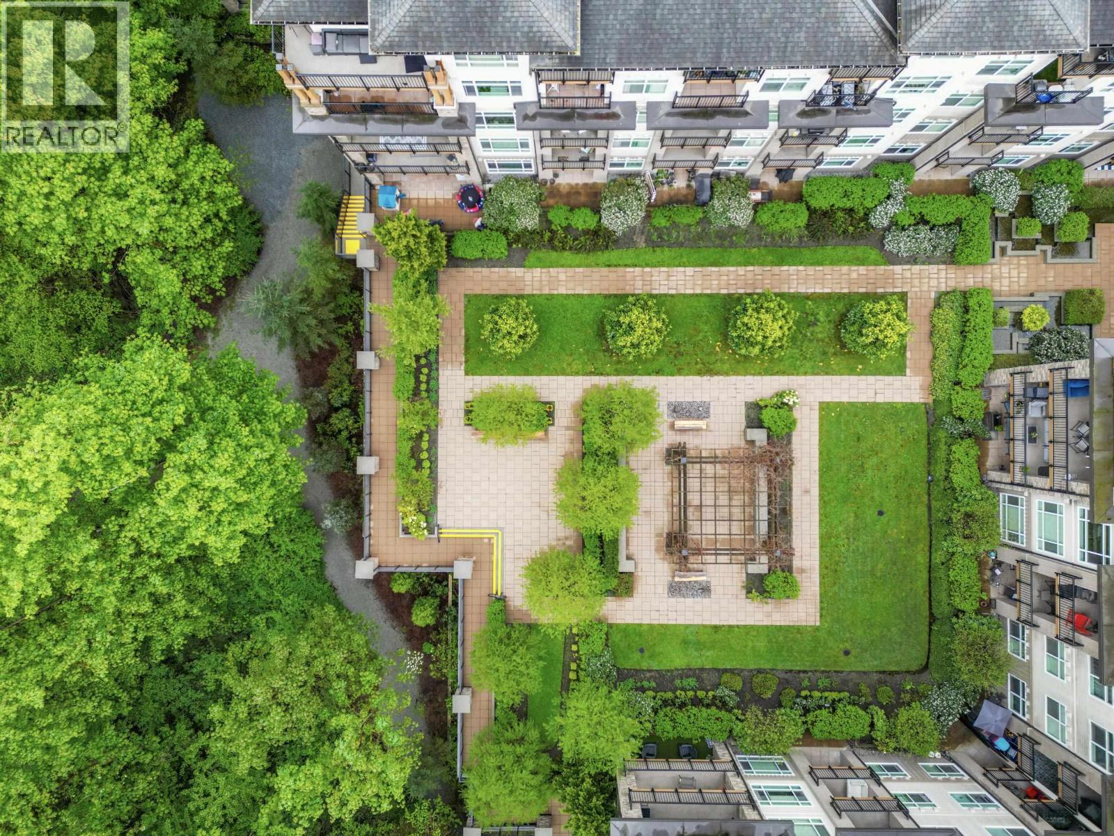 407 2465 WILSON AVENUE, Port Coquitlam