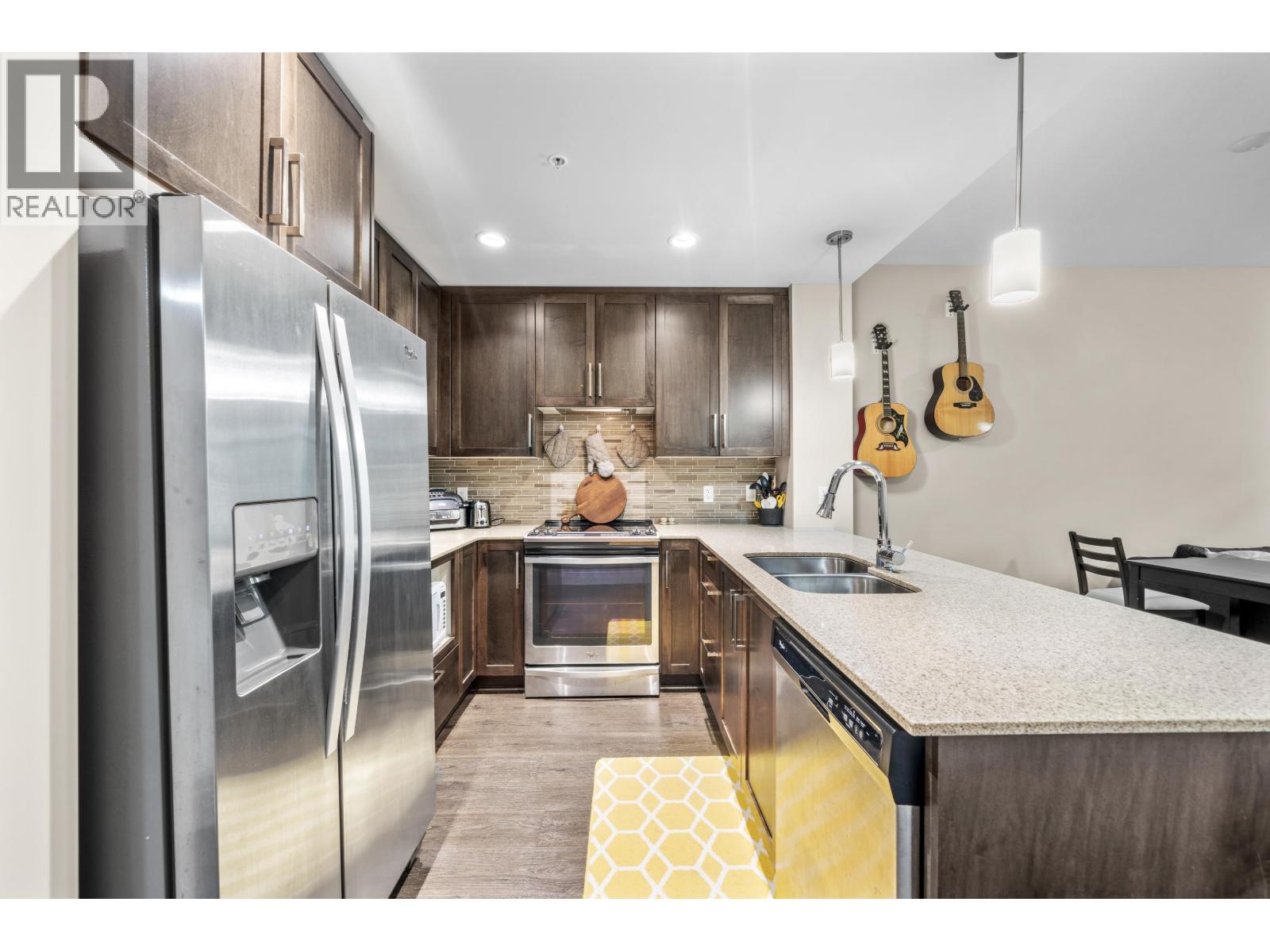 407 2465 WILSON AVENUE, Port Coquitlam