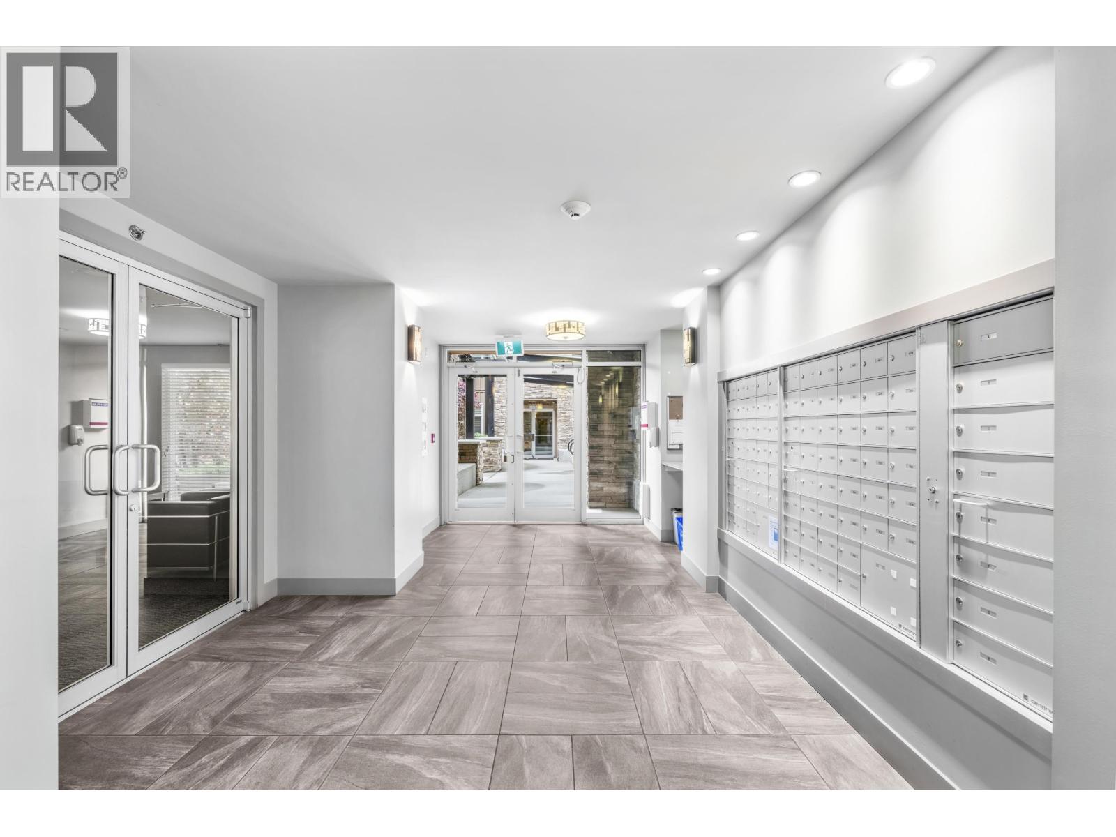 407 2465 WILSON AVENUE, Port Coquitlam