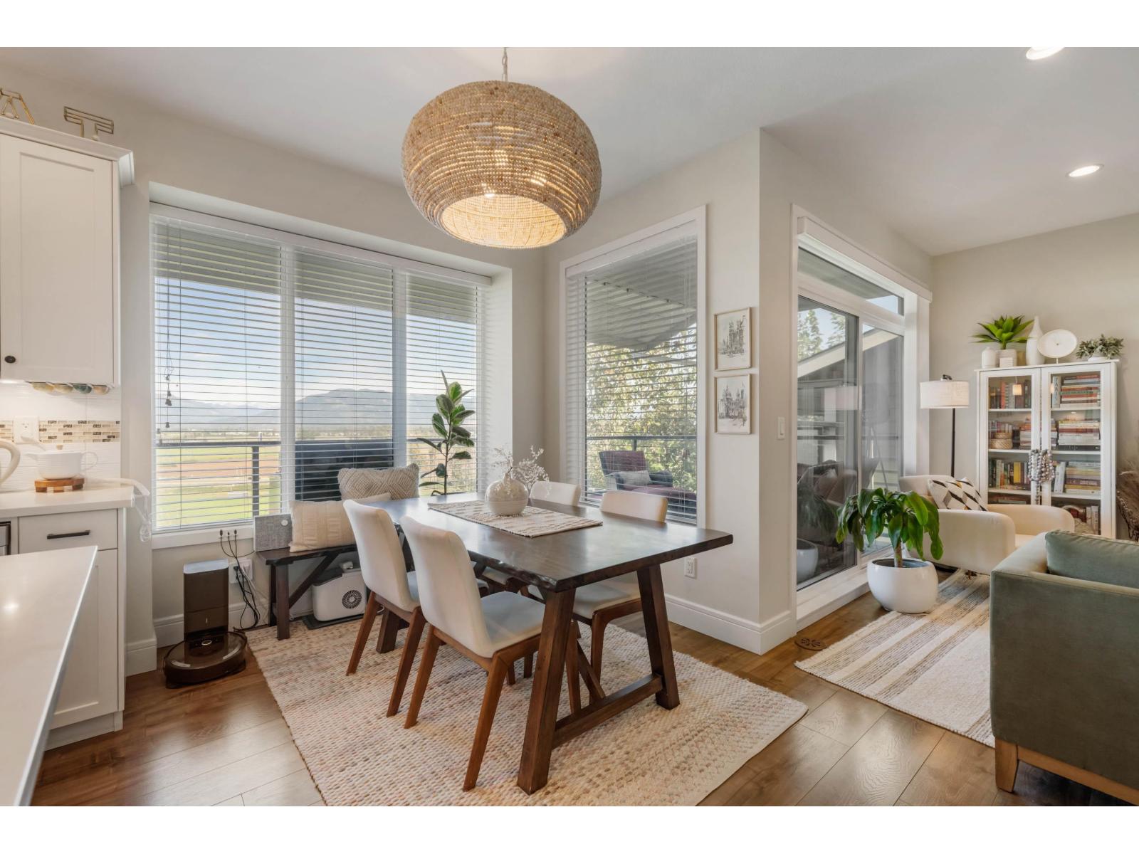 10 50634 LEDGESTONE PLACE, Eastern Hillsides, Chilliwack