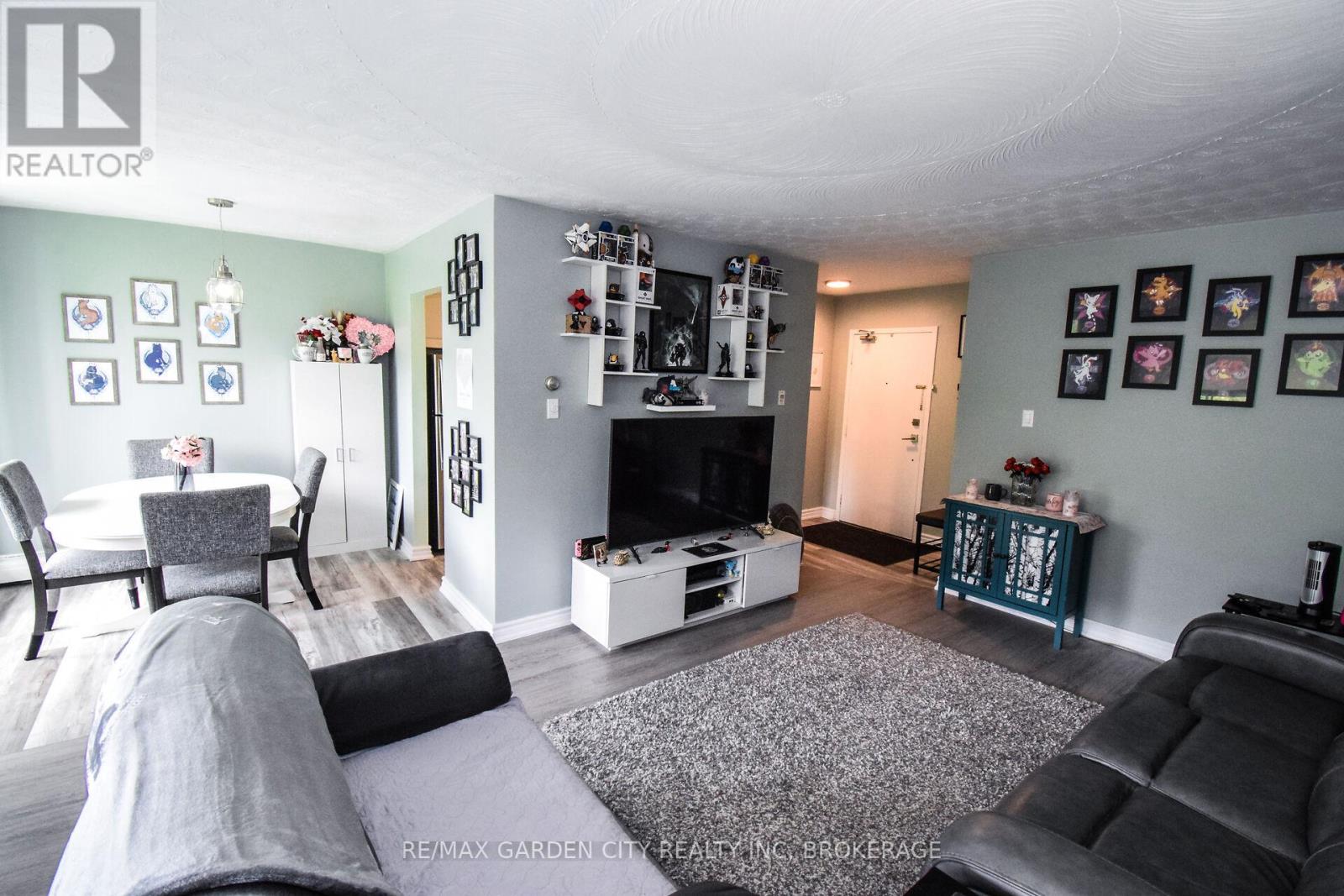 #811 359 GENEVA STREET - 1