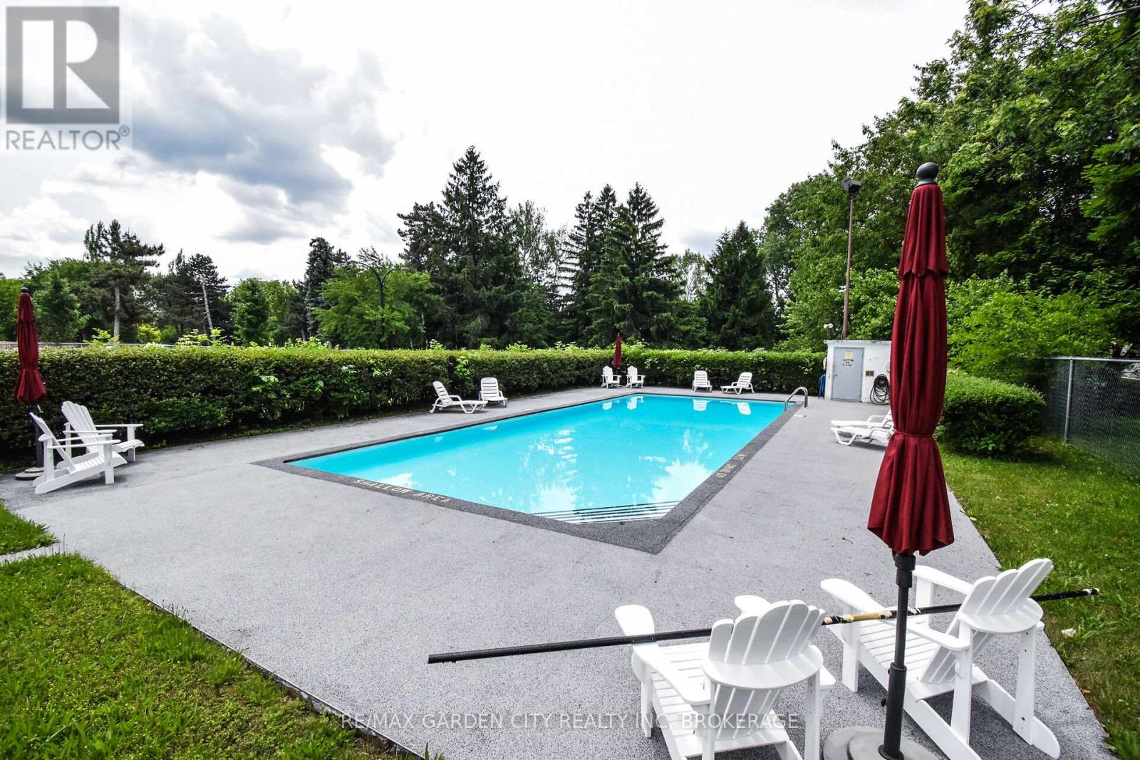 #811 359 GENEVA STREET - 23