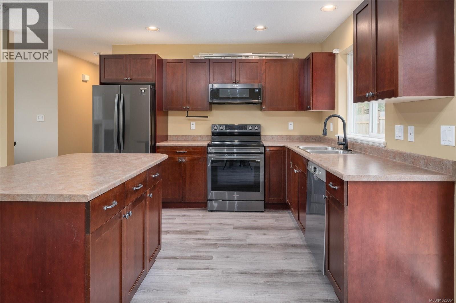 74 RANCHVIEW DR - 10