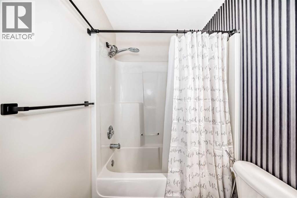 Single Family House Bi-level for Sale in  Coventry Road NE Coventry Hills Calgary 