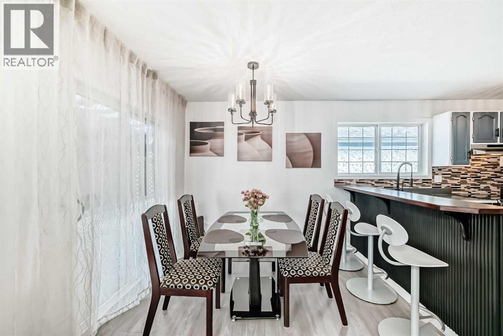 Single Family House Bi-level for Sale in  Coventry Road NE Coventry Hills Calgary 