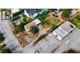  JULIA Street, Summerland