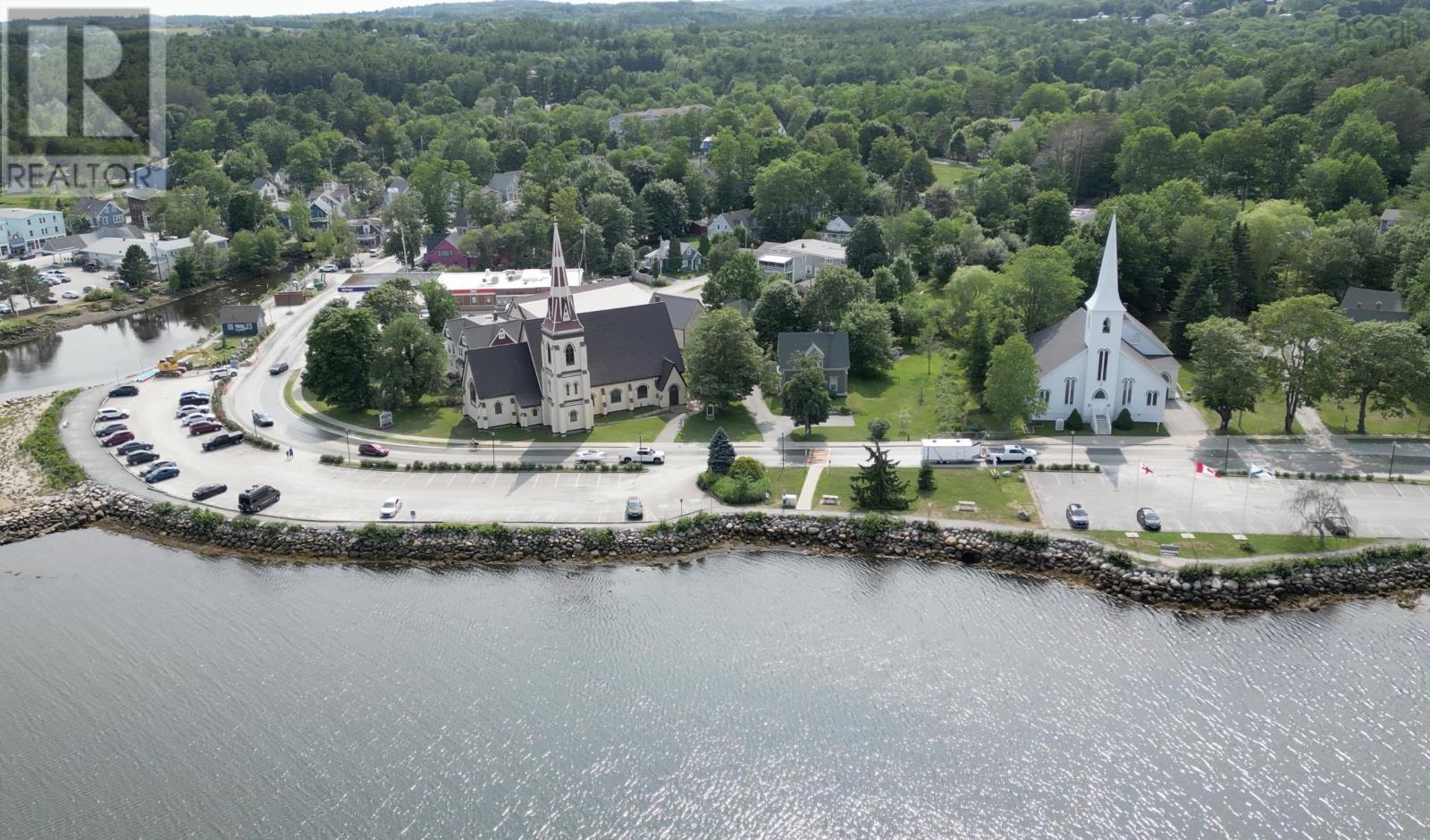 Property 20 of 20 of 302 476 Main Street