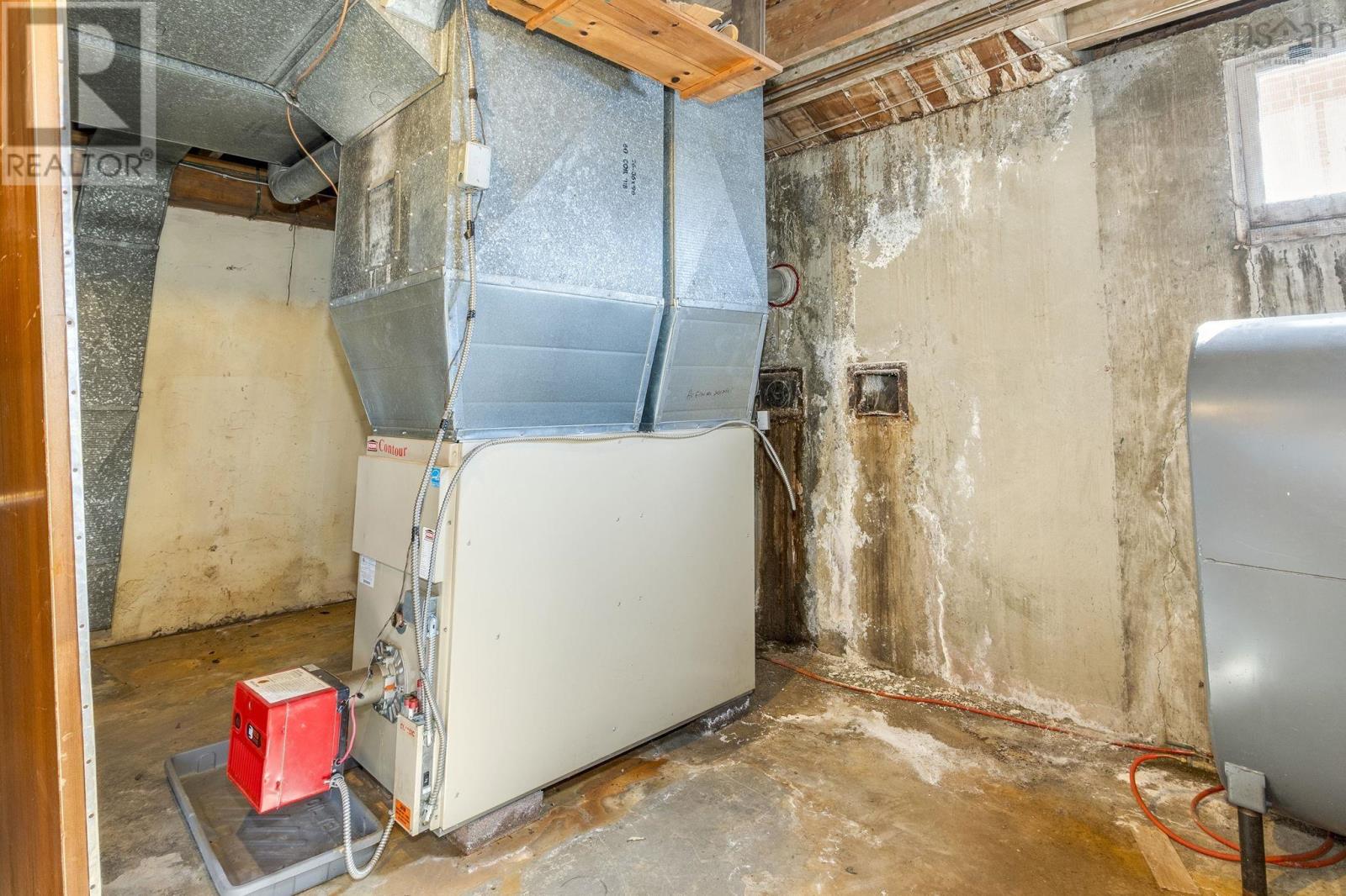 Property 42 of 45 of 2835 Joseph Howe Drive