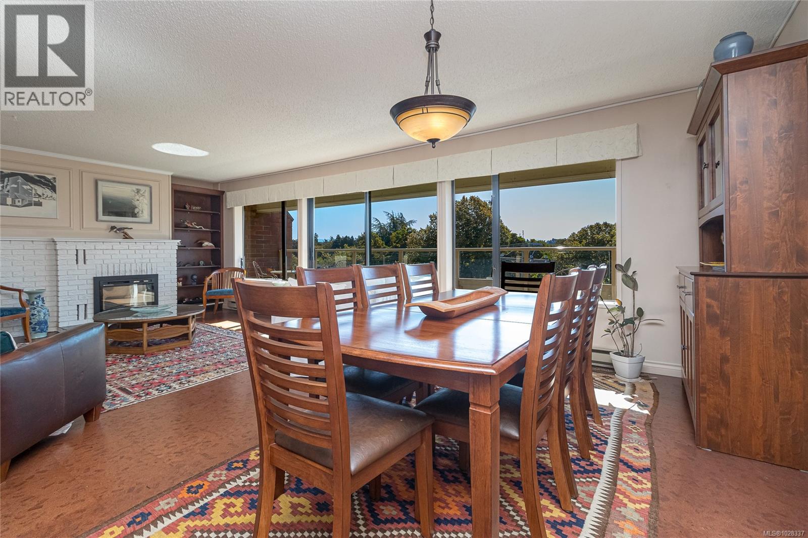 503 1175 Newport Ave, Oak Bay