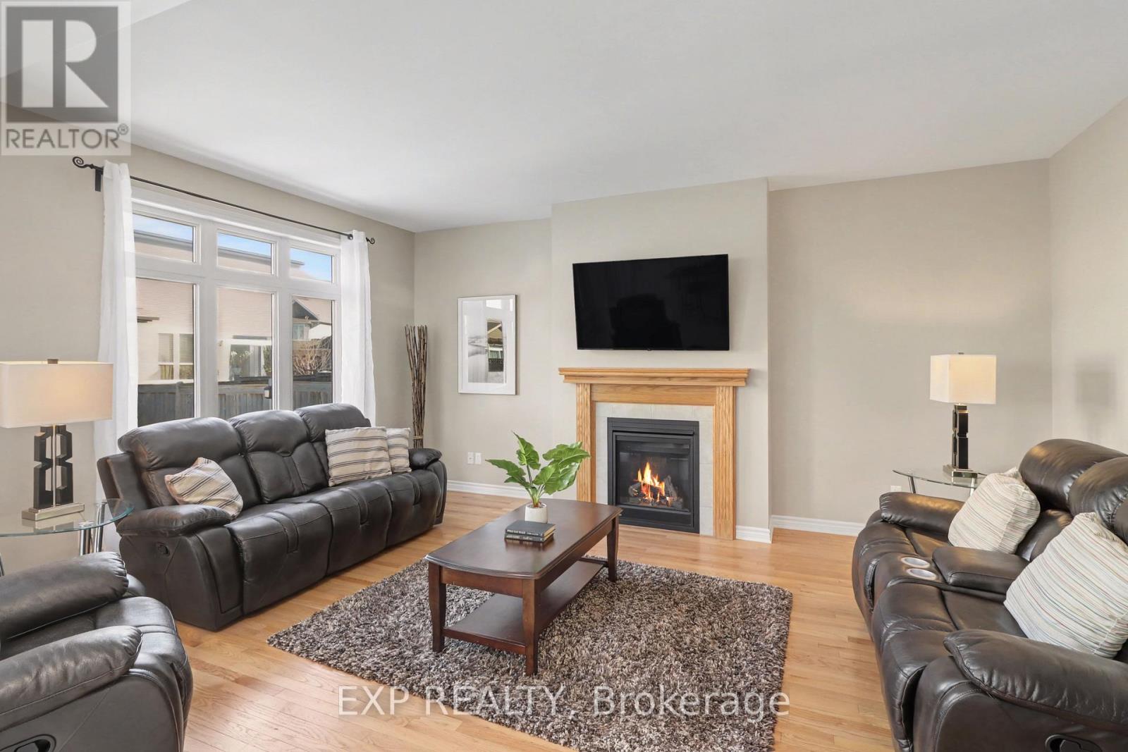 182 HELEN RAPP WAY - 14