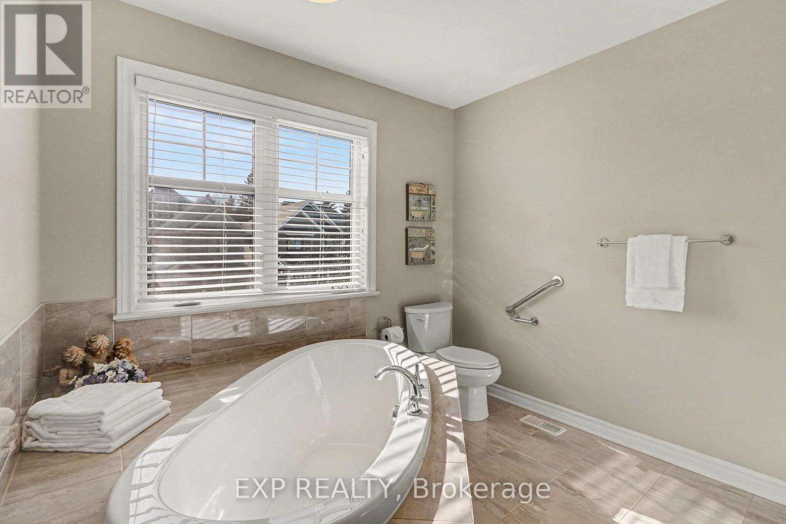 182 HELEN RAPP WAY - 20
