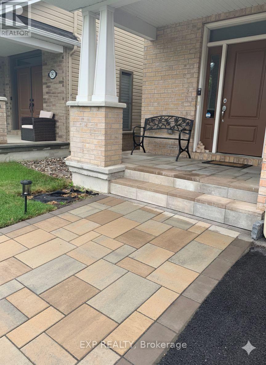 182 HELEN RAPP WAY - 3