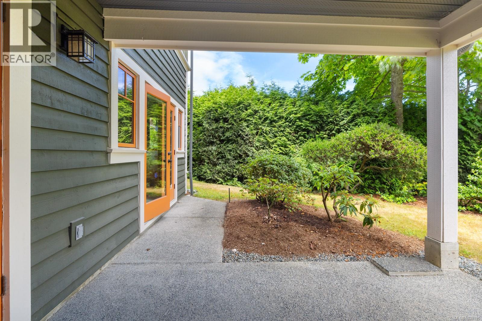 262A Fulford-Ganges Rd - 32