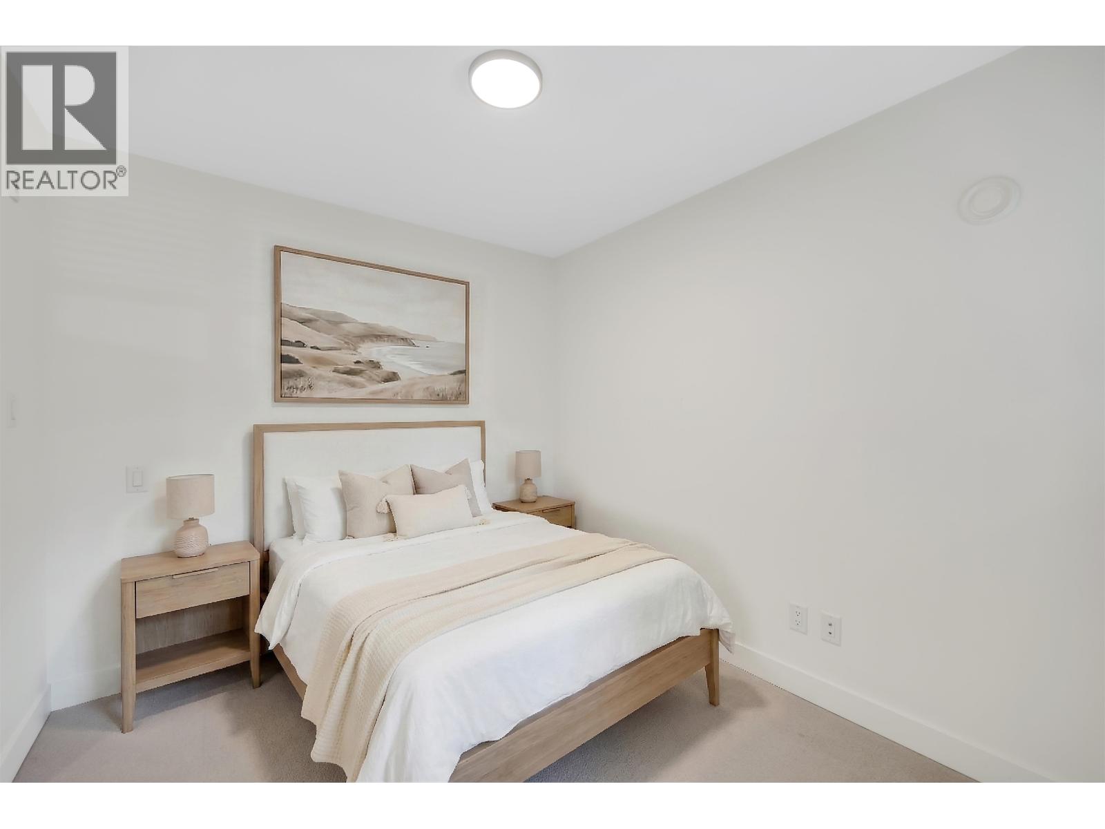 414 1365 PEMBERTON AVENUE, Squamish