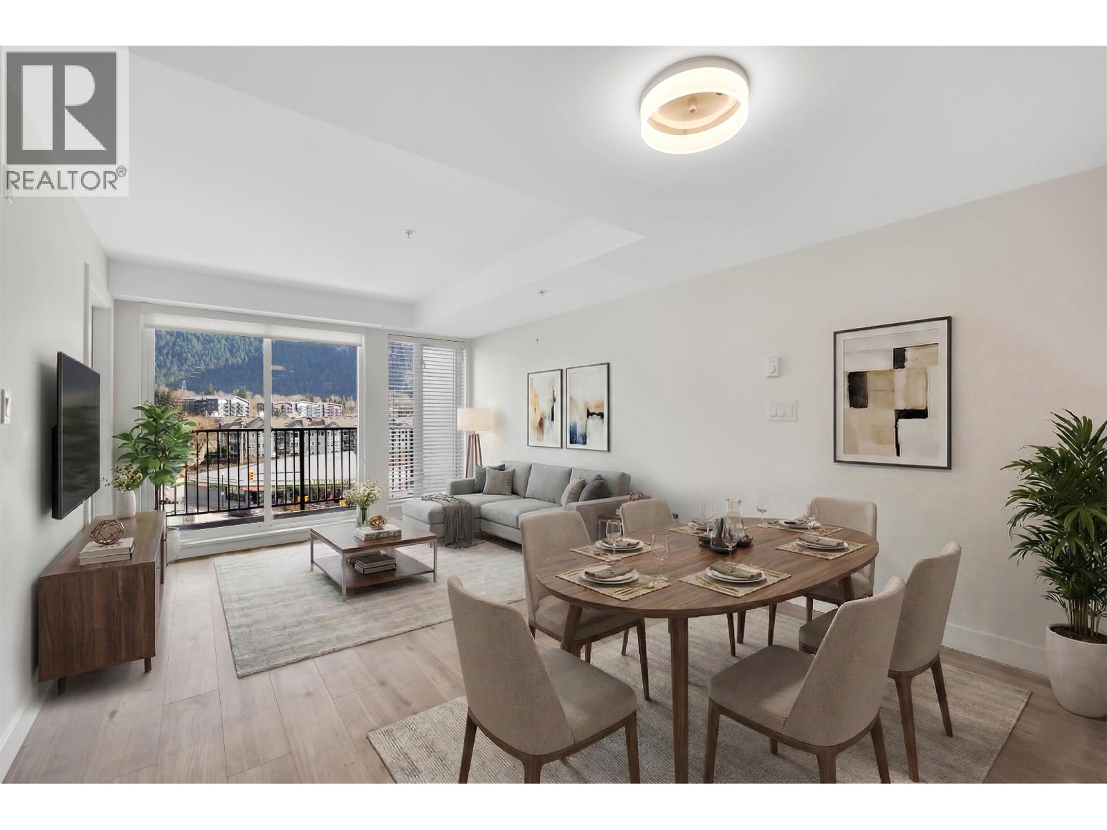 414 1365 PEMBERTON AVENUE, Squamish