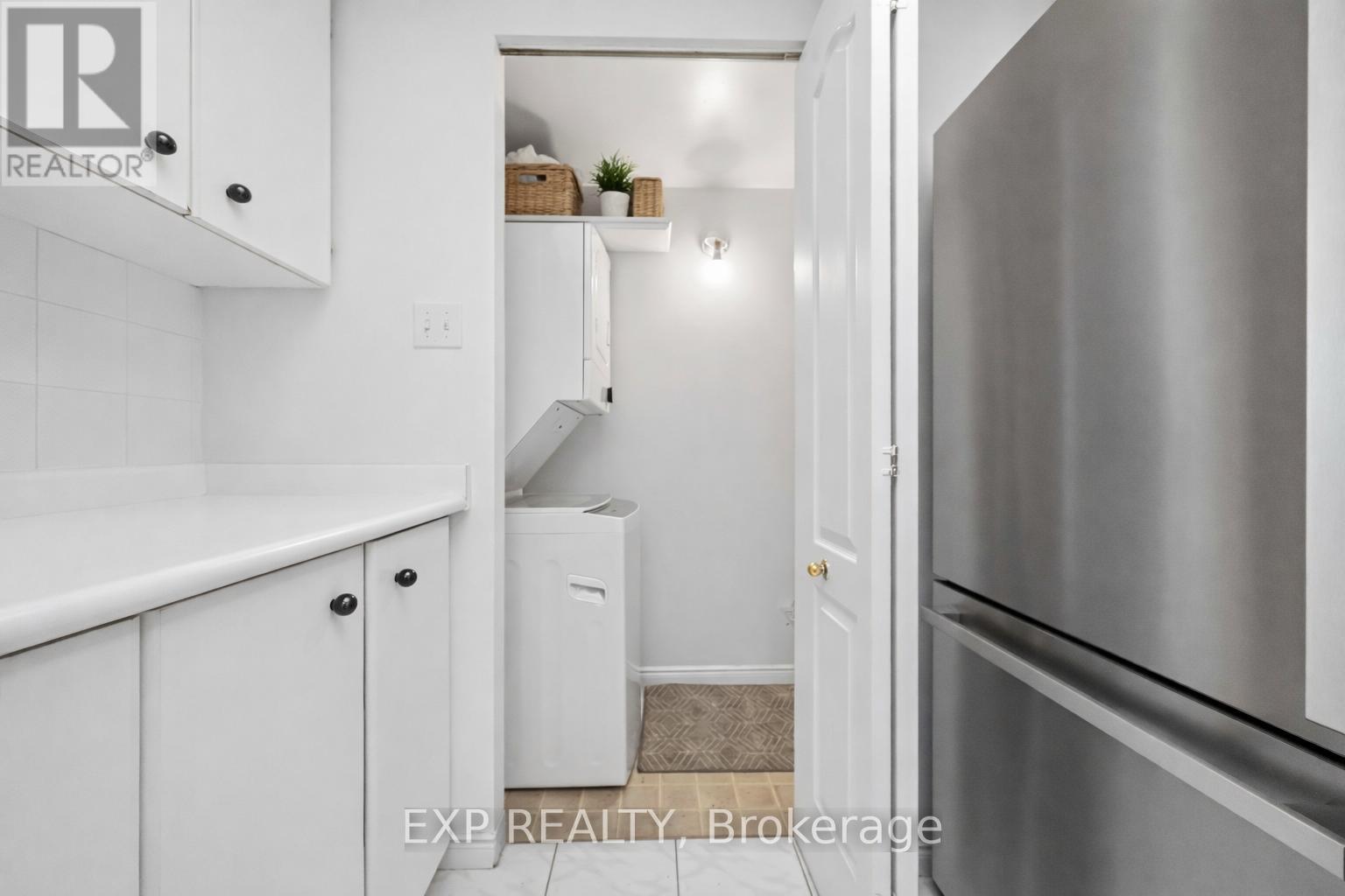 #884 1 GREYSTONE WALK DRIVE - 18