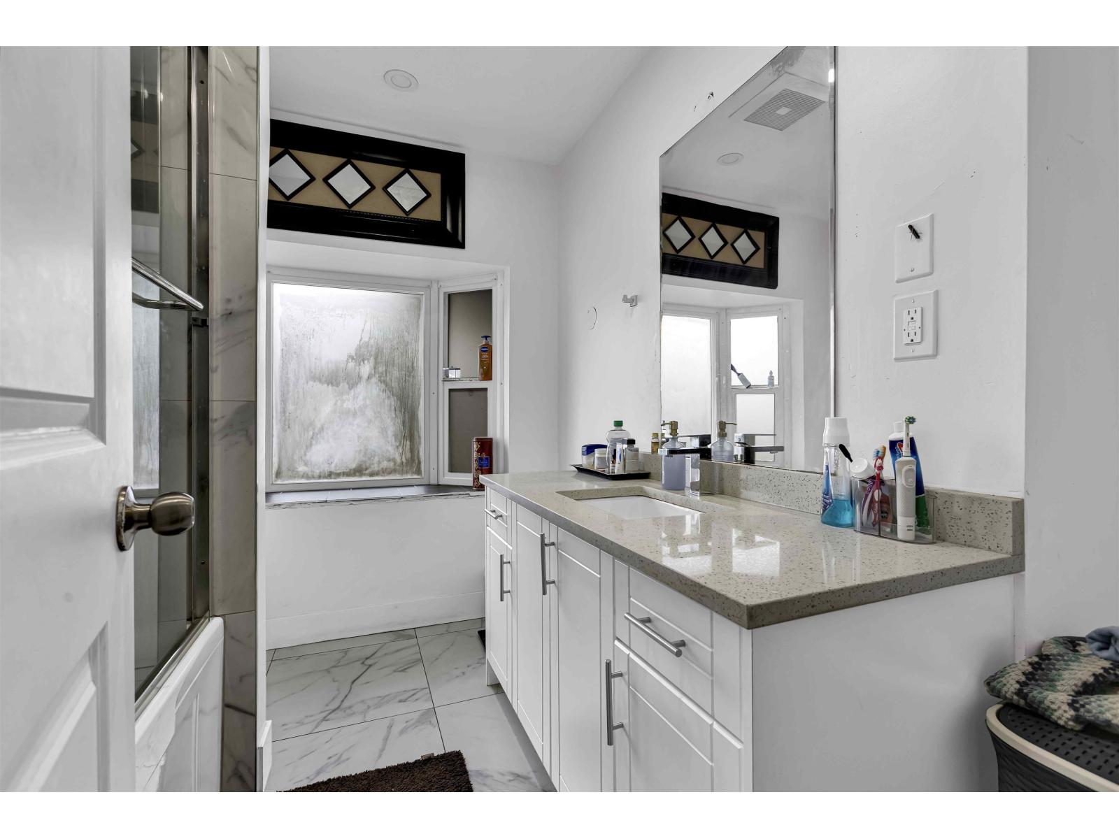 11780 85A Avenue, Delta