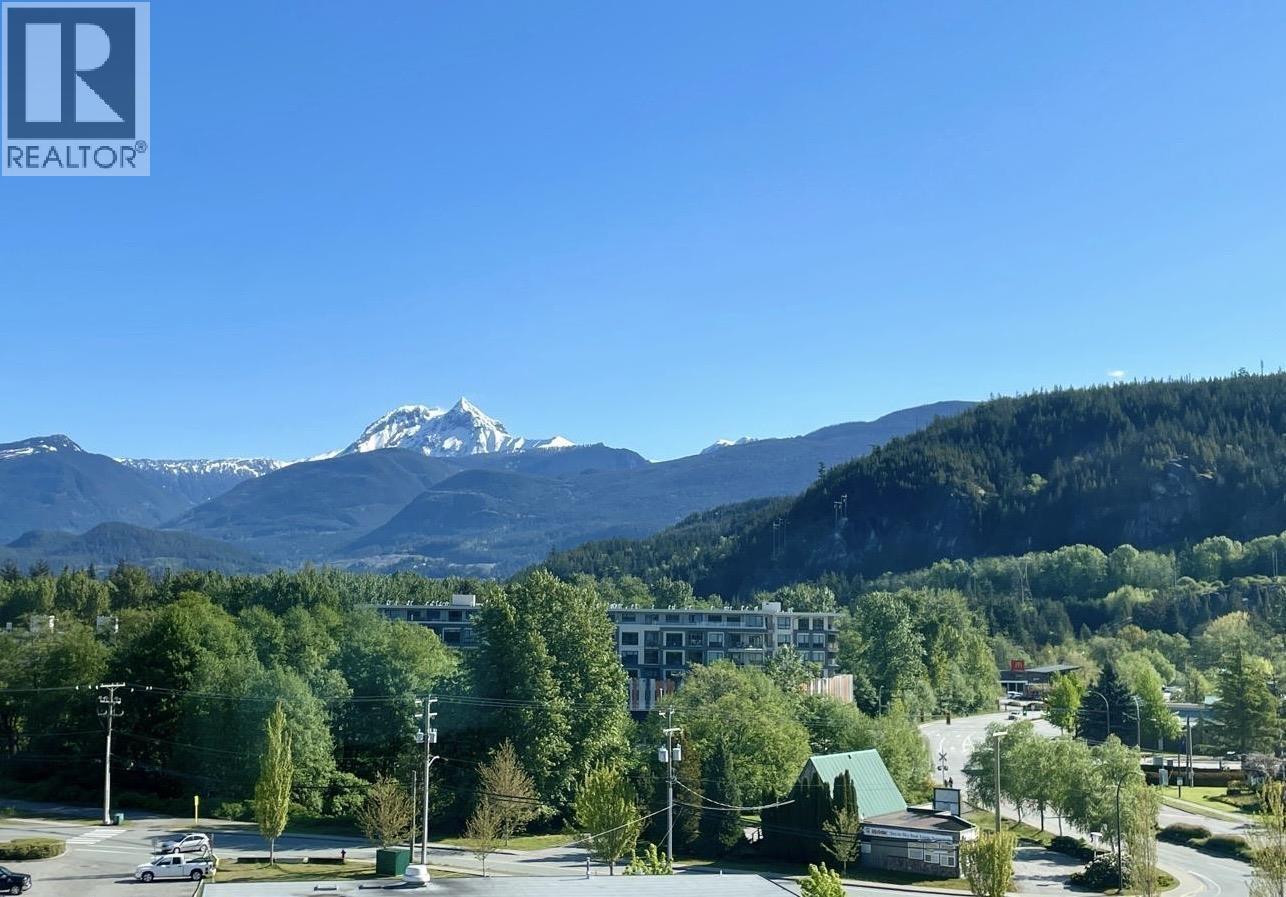 511 1365 PEMBERTON AVENUE, Squamish