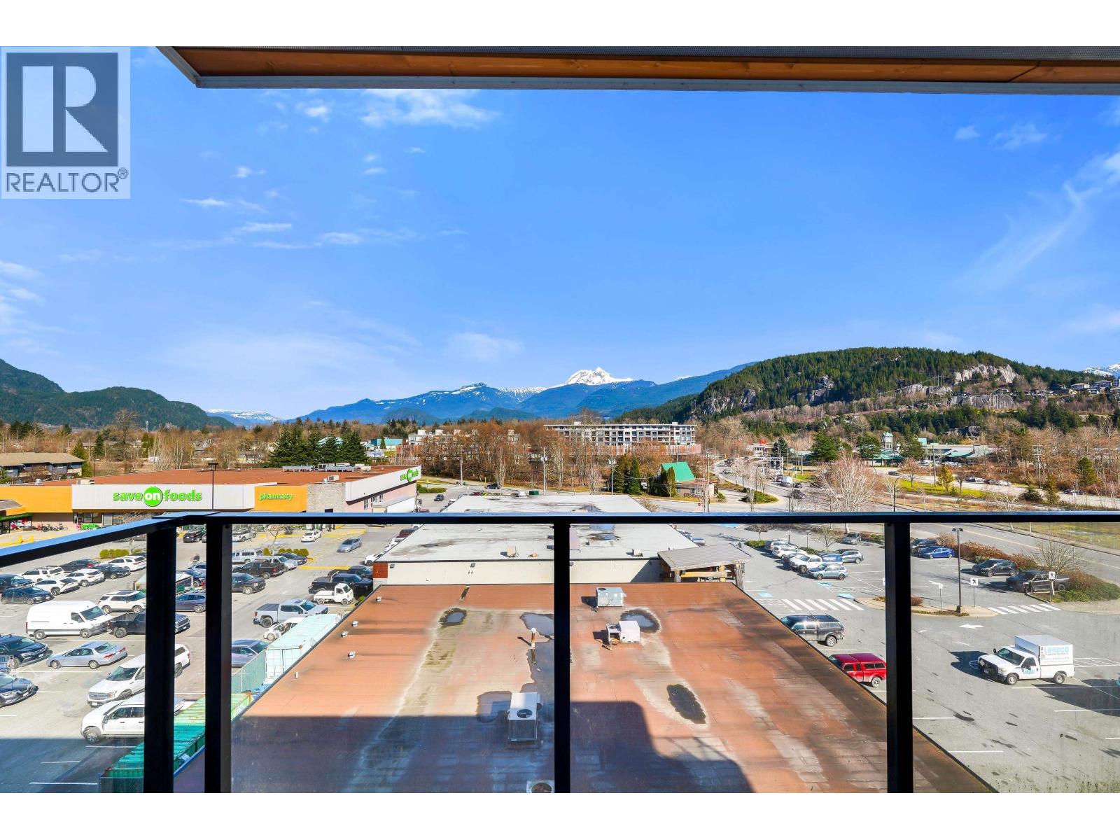 511 1365 PEMBERTON AVENUE, Squamish