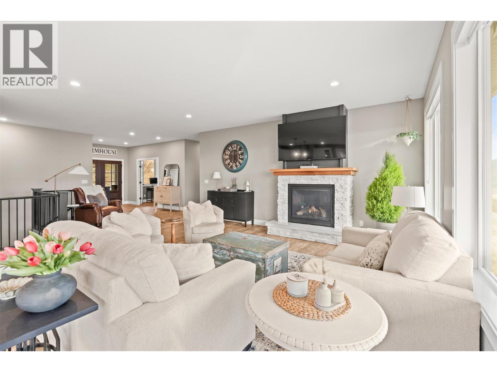 98 Ranchland Place - 21